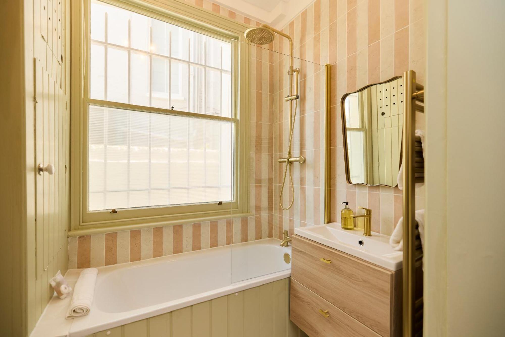 The Hideaway - Stylish 1-bed Flat Near Hampstead Heath Appartamento *