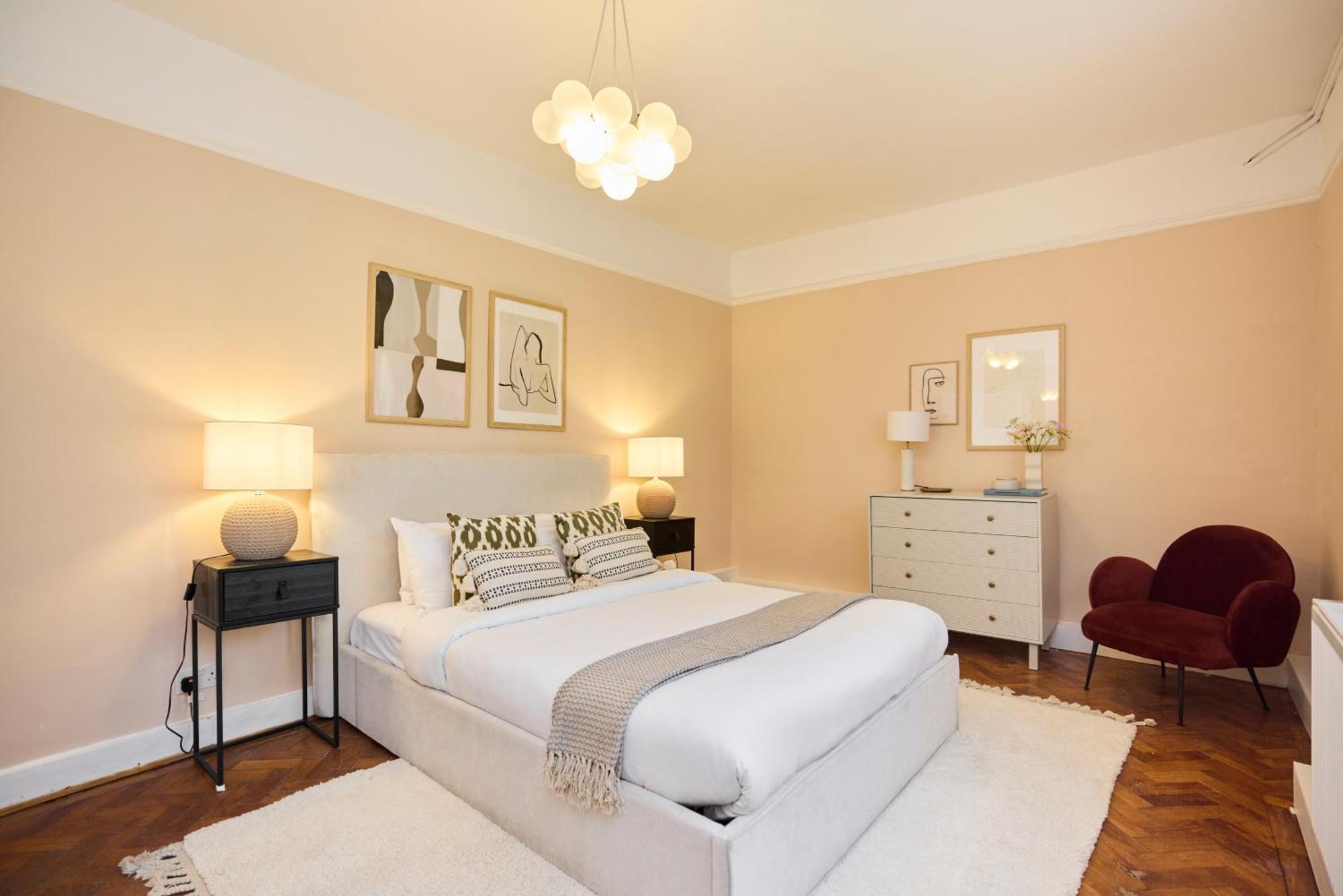 The Hideaway - Stylish 1-bed Flat Near Hampstead Heath